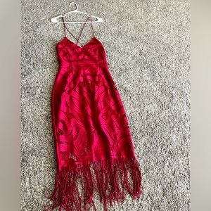 Maroon, lace, cocktail dress. Worn once, excellent condition. Size 6/M